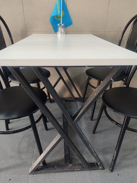 2- стола 10 - стулья