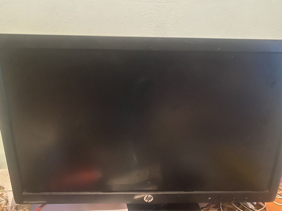 Vand pc plus monitor  / sau schimb cu laptop