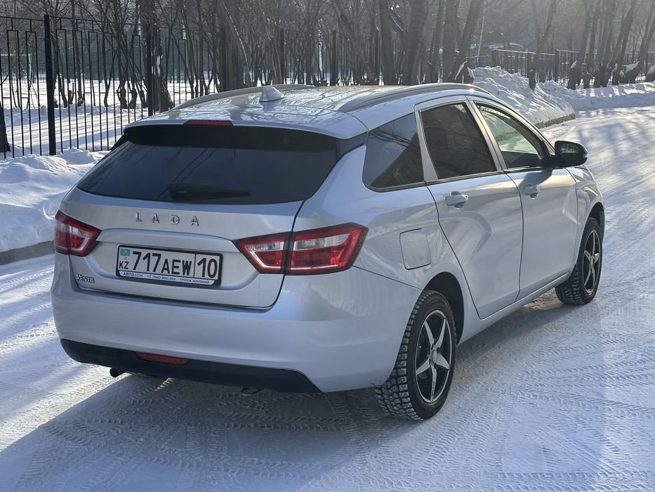 Продам Vesta SW 2018 год