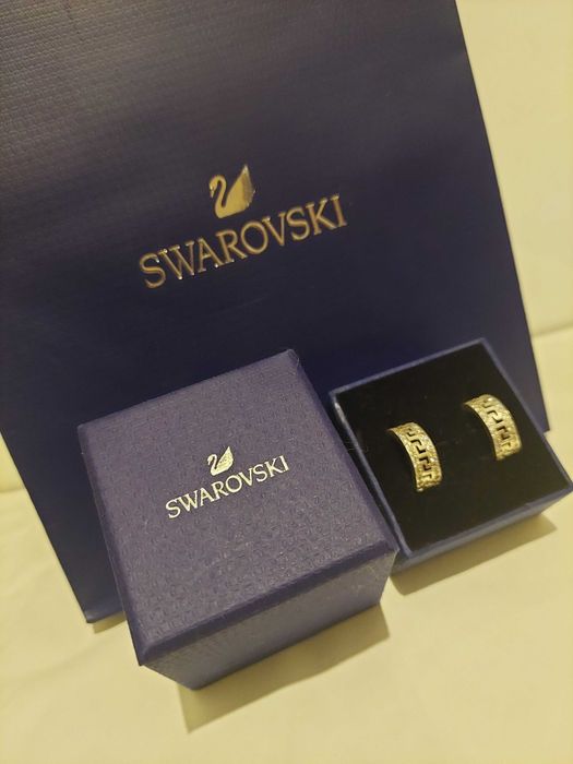 Cercei de argint marcati 925 rotunzi cu cutie si panga cadou Swarovski