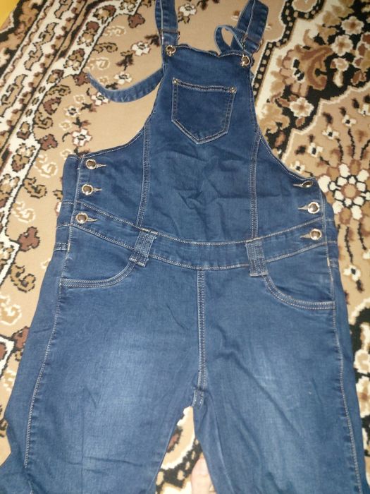 Продам комбинезон для беременных