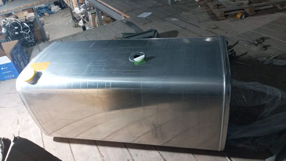 Бак топливный 400л