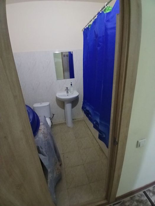 Yangi choshtepa 2 xona sotiladi
