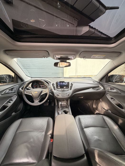 Malibu 2 turbo 2020yil usti qismi polni XL qlingan mowna idial iwi yoq