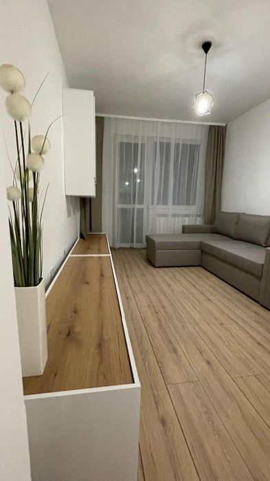 Дава се под наем Двустаен апартамент в София, Люлин 8 - 60 кв.м за 648.21 € - Снимка #2