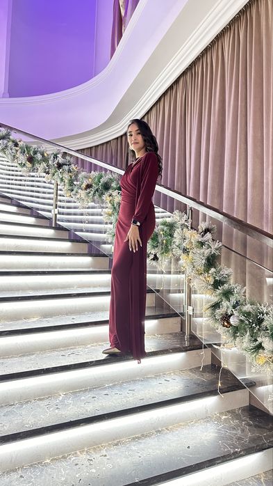 Продам совсем новое платье