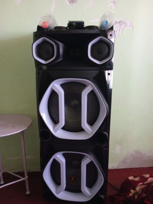 Колонка отличном состояние