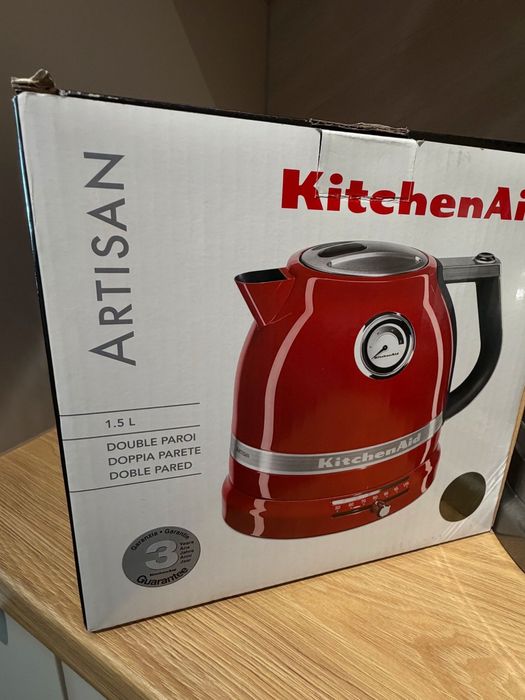 Електрическа кана KitchenAid ARTISAN 1,5л,