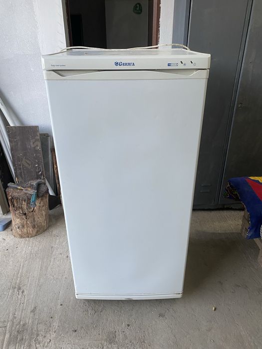 Продам морозильник