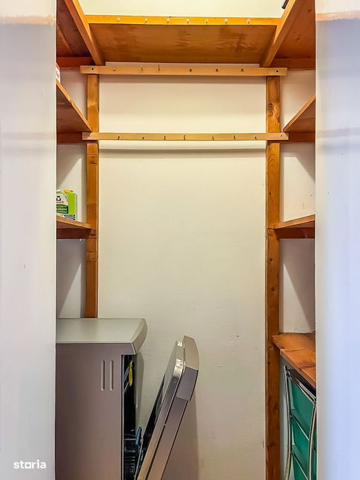 Apartament 3 camere, etaj 2, cartierul Strand 1 -aproape de parc