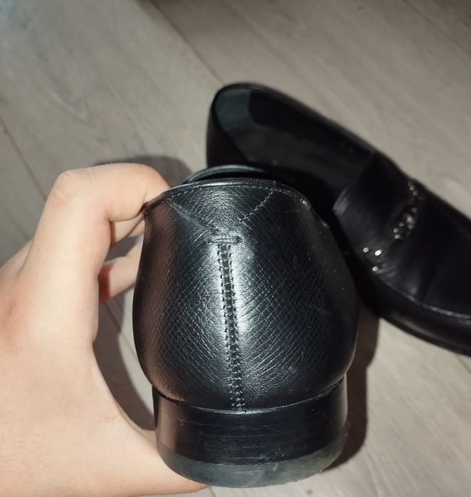 Vând/schimb pantofi Louis Vuitton