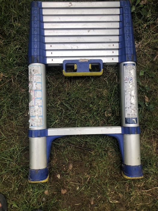 Vand scara telescopica din aluminiu de 3 metri
