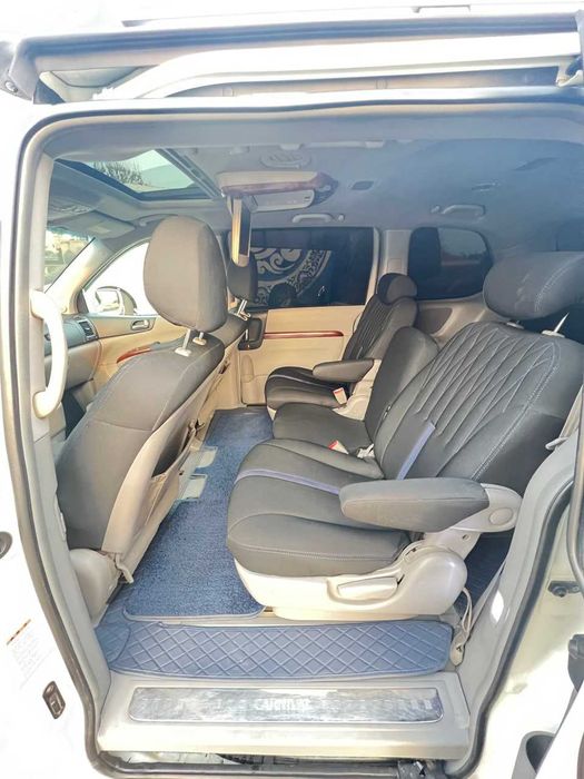 KIA Karnival - 2.7 9700 $