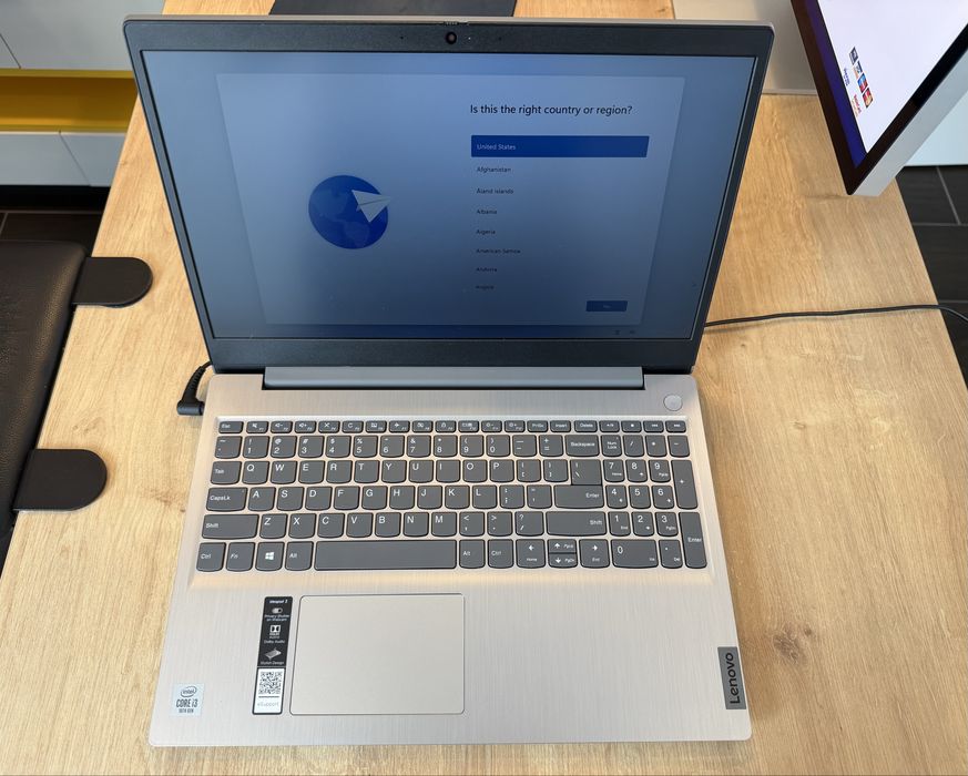 Laptop Lenovo IdeaPad 3