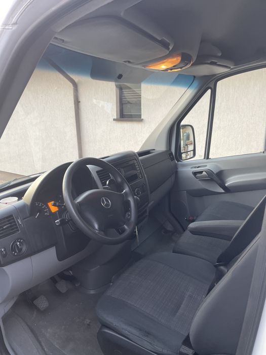 Mercedes sprinter an 2017 luna a 8