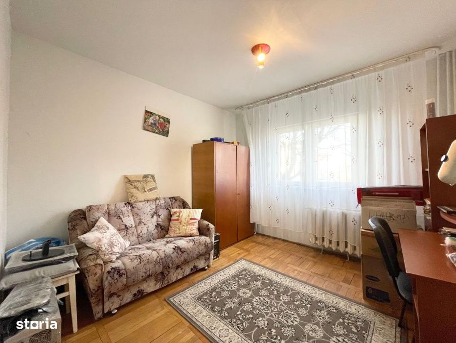 Apartament 3 camere, 2 bai, etaj 2 - Girocului