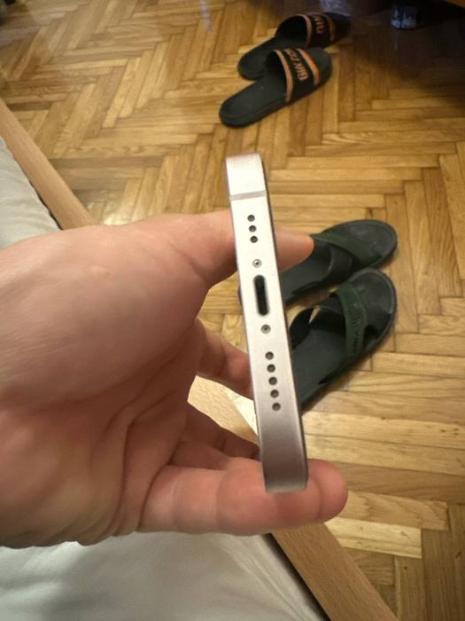 IPhone 13 128gb 86yomkost