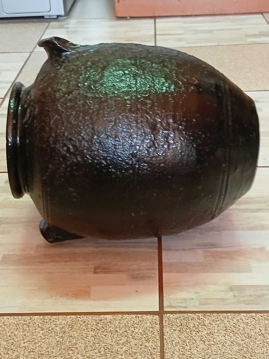 Старинна делва черен гланц