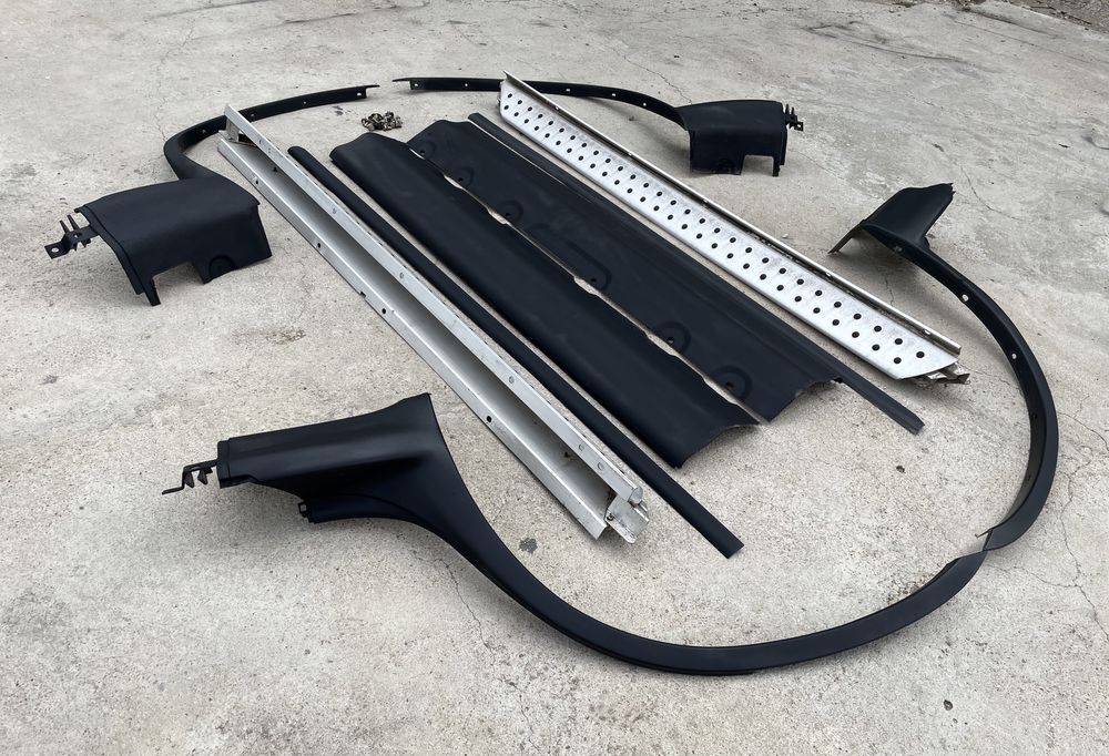 Пълен комплект оригинални степенки/прагове бмв Х5 Е53