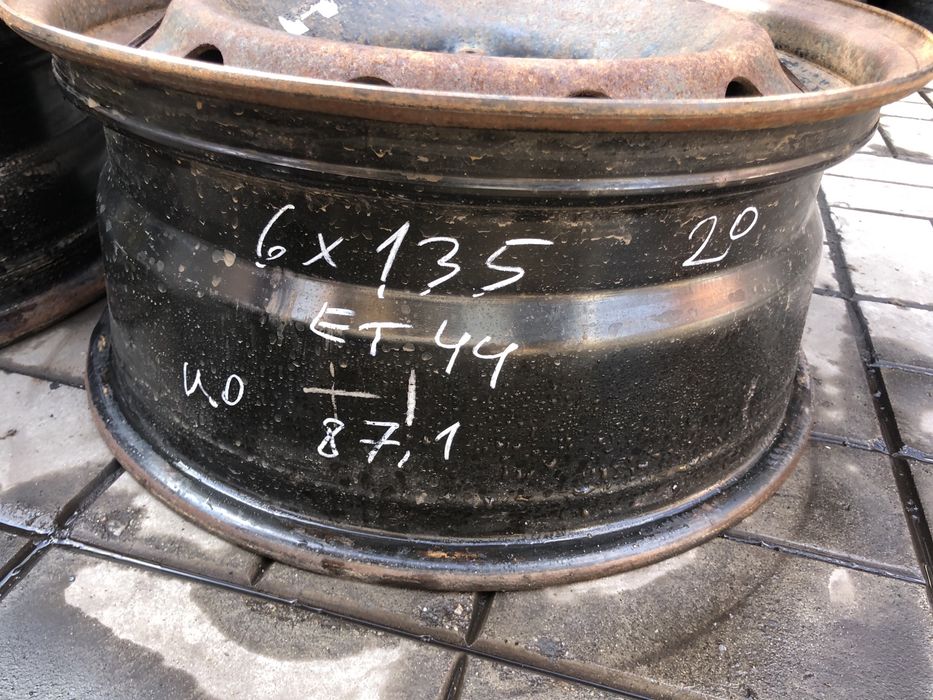 Диск на Форд R17
