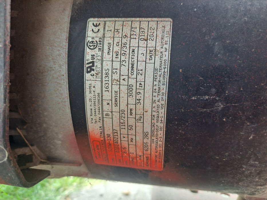Generator pe benzina