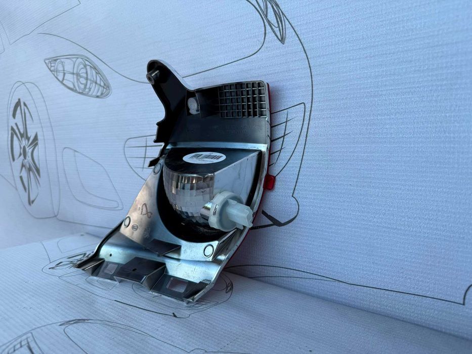 Stop Haion Stânga Peugeot 2008 1 2015 / 2013-2019 / Cod OEM 2NR009774 (5C2)