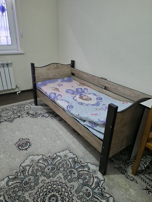 Karavat 80 ga 1.85 Sotiladi