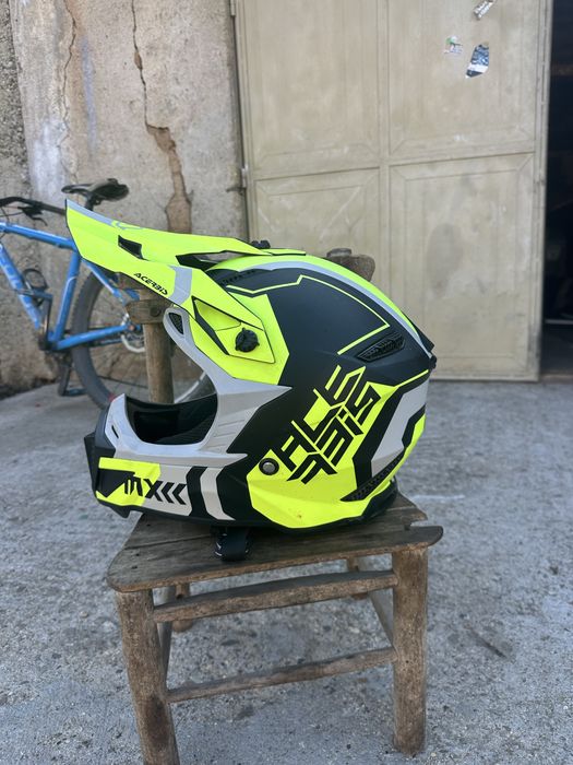 Каска за кросов мотор ACERBIS PROFILE 5 L размер 59-60  без цепки като нова