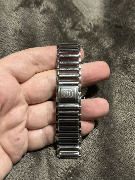 Часовник Yema Urban Field