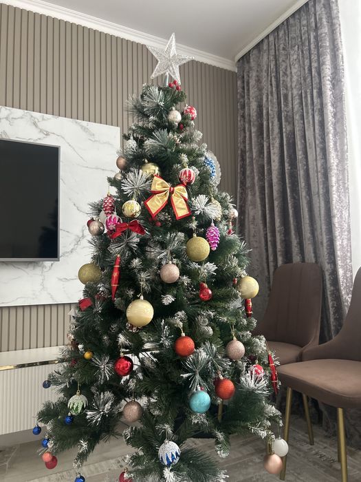 Продается НОВАЯ ЁЛКА