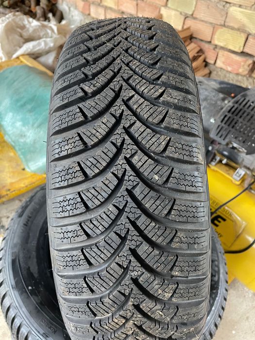 Зимни гуми 15цола hankook