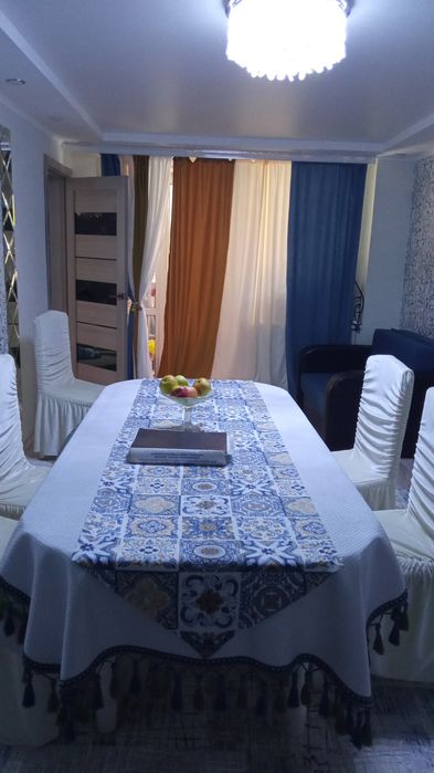 Продам квартиру, 3 комнатную