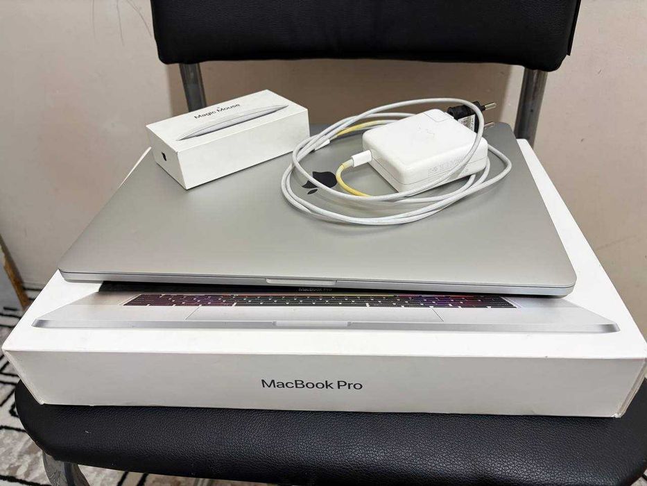 MacBook Pro 16 - i9 | 16 Gb | 1 Tb