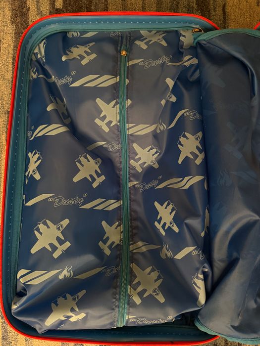 Чисто нов куфар на Disney planes