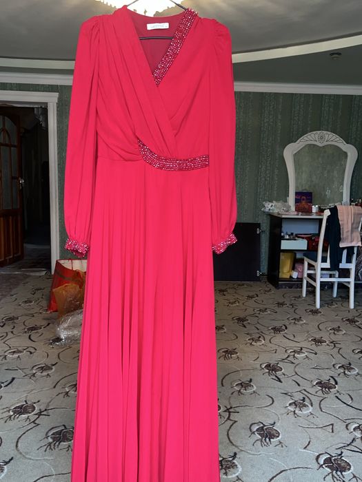 Платея красное женское