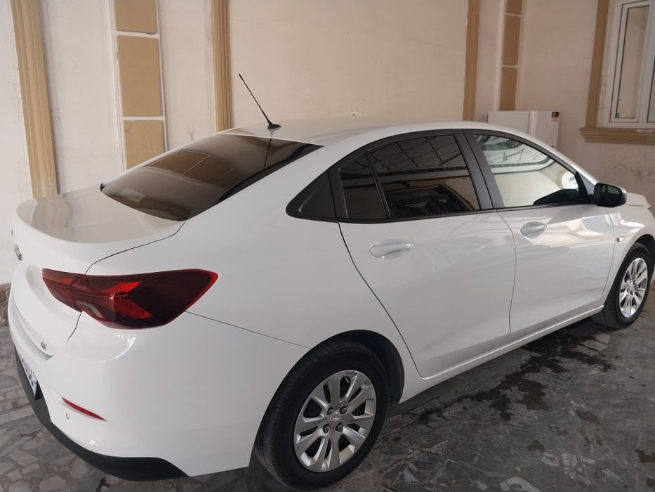 Chevrolet Onix LT 2023 yil