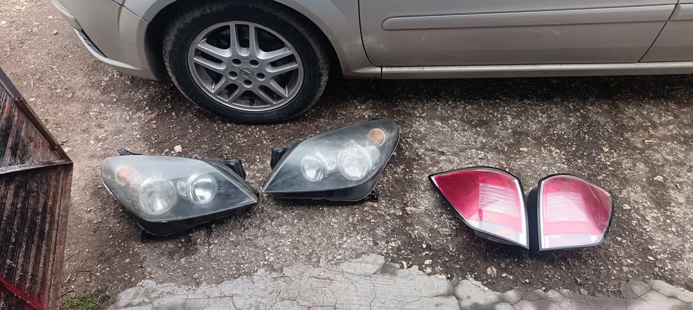 Фарове и стопове