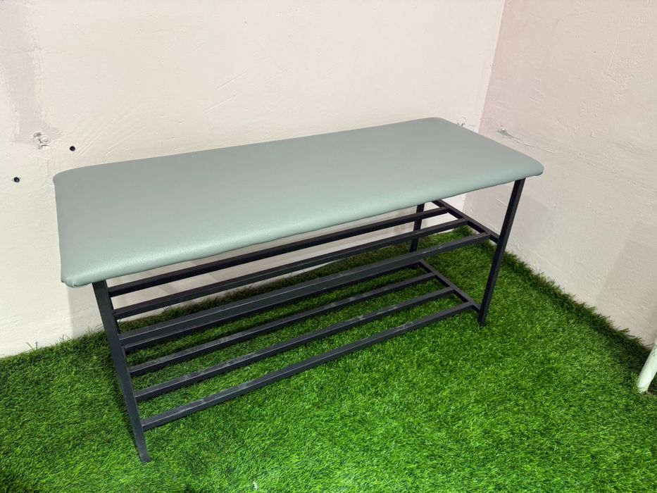 Продаю обувницу зета