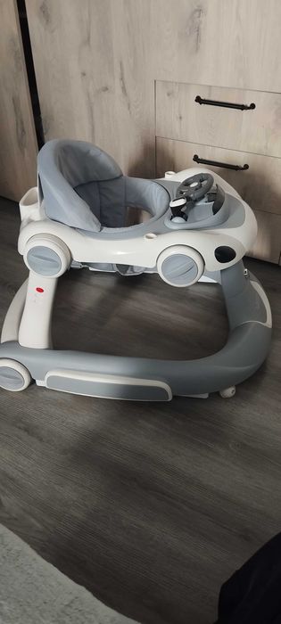 Бебешка проходилка Chipolino Happy walker