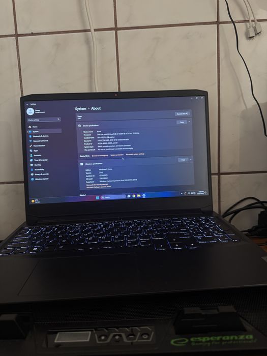 Laptop gaming Lenovo
