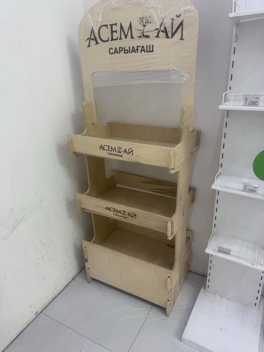 Мебель для магазина
