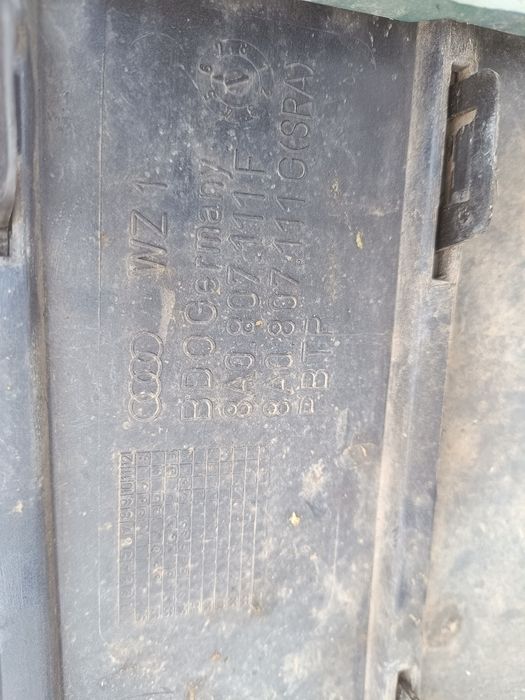 Передний бампер Ауди 80 Б4