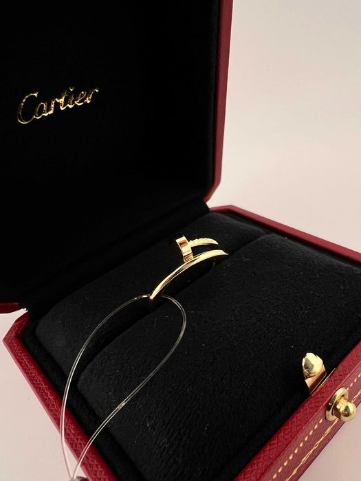 Кольцо Cartier Juste un Clou