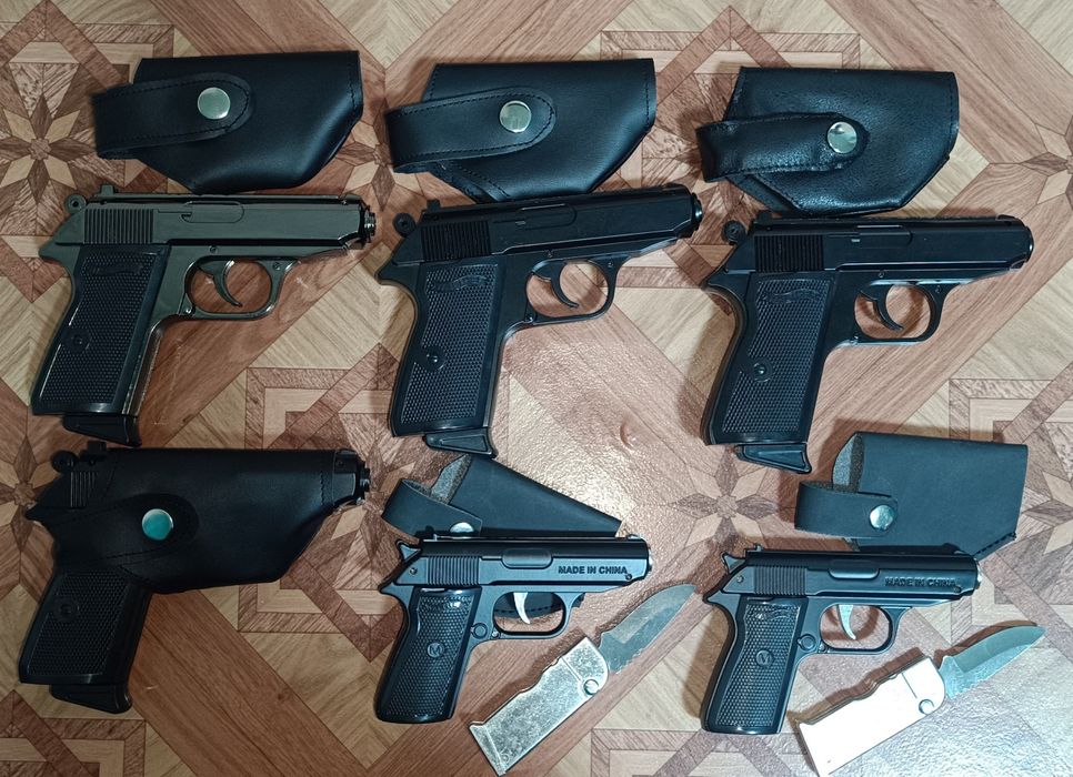 Пистолет Макарова зажигалка. Читайте текст объявления