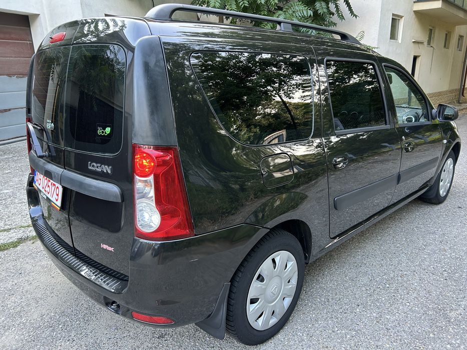 Logan MCV 2012 40000 km