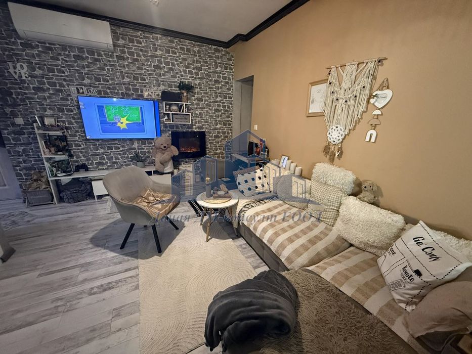 Продава се Тристаен апартамент в Шумен, Болницата - 120 кв.м за 1700 €/кв.м - Снимка #3