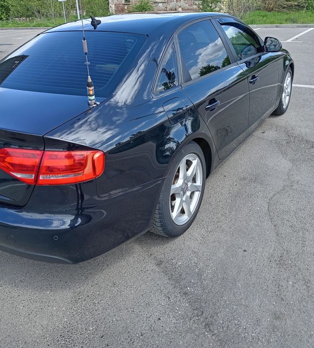 Vand audi a4b8. An 2010