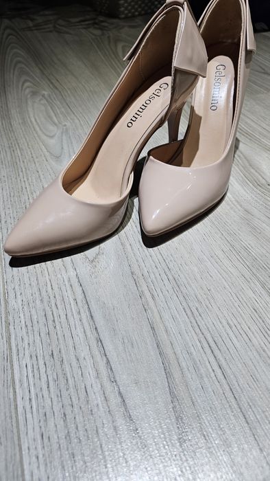 Продам туфли 37 размер