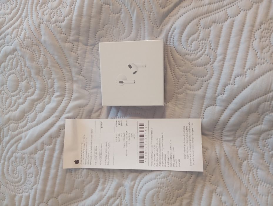 Vând AirPods pro 3,am și chitanța