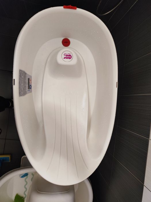 Бебешка вана със стойка OK Baby